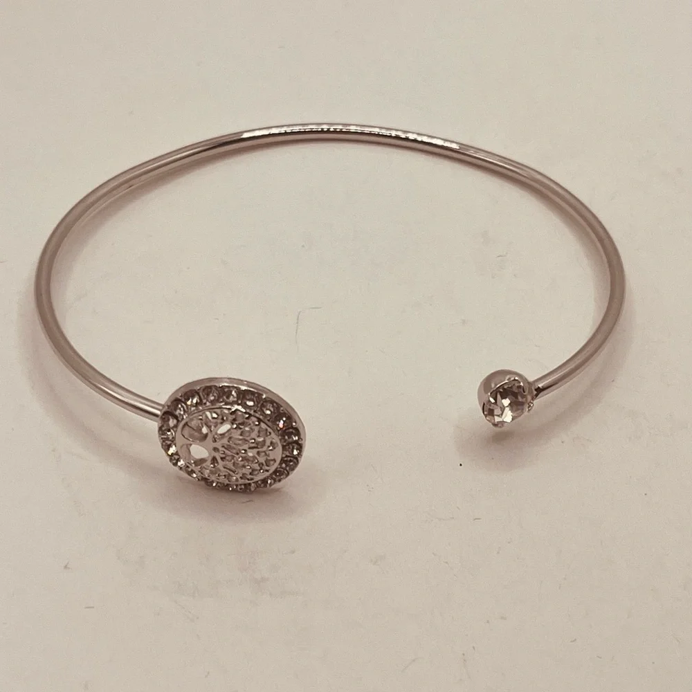 Gold plated bracelet for women tree of life design - Picture 4 of 5